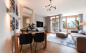 Promenaden Lounge